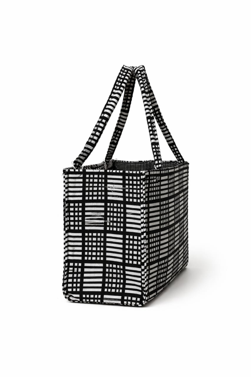 Lady Quinton Black And White  Shoudler Bag